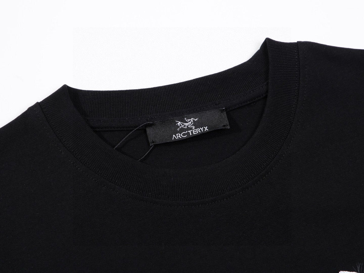 Arcteryx Logo Print Crew Neck Short Sleeve T-Shirt Unisex