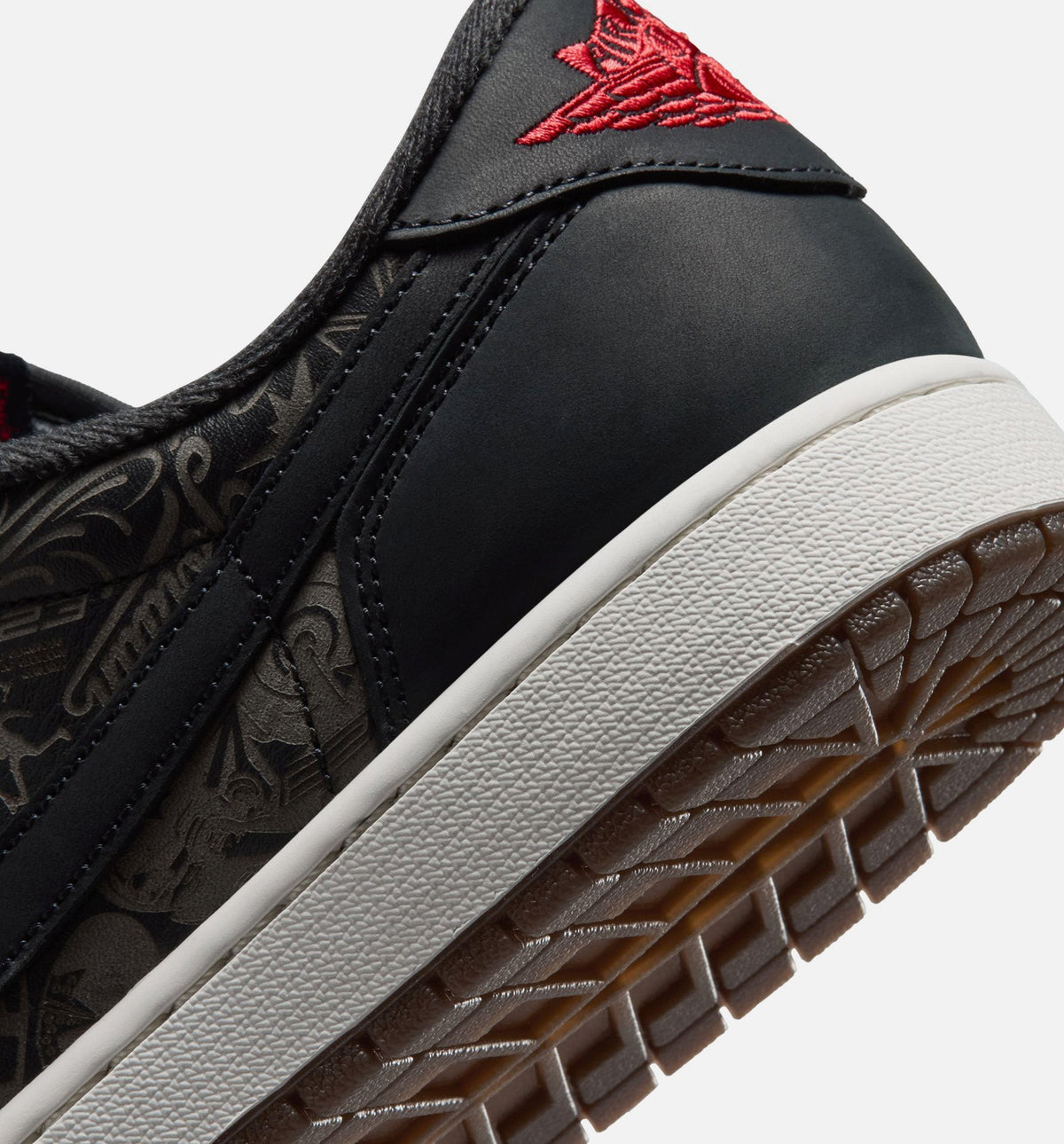 Air Jordan 1 Retro Low OG Laser Black And Varsity Red Men's Shoes - Black Varsity Red White