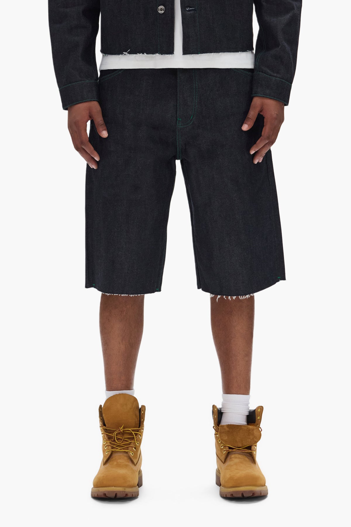 P070 Raw Shorts