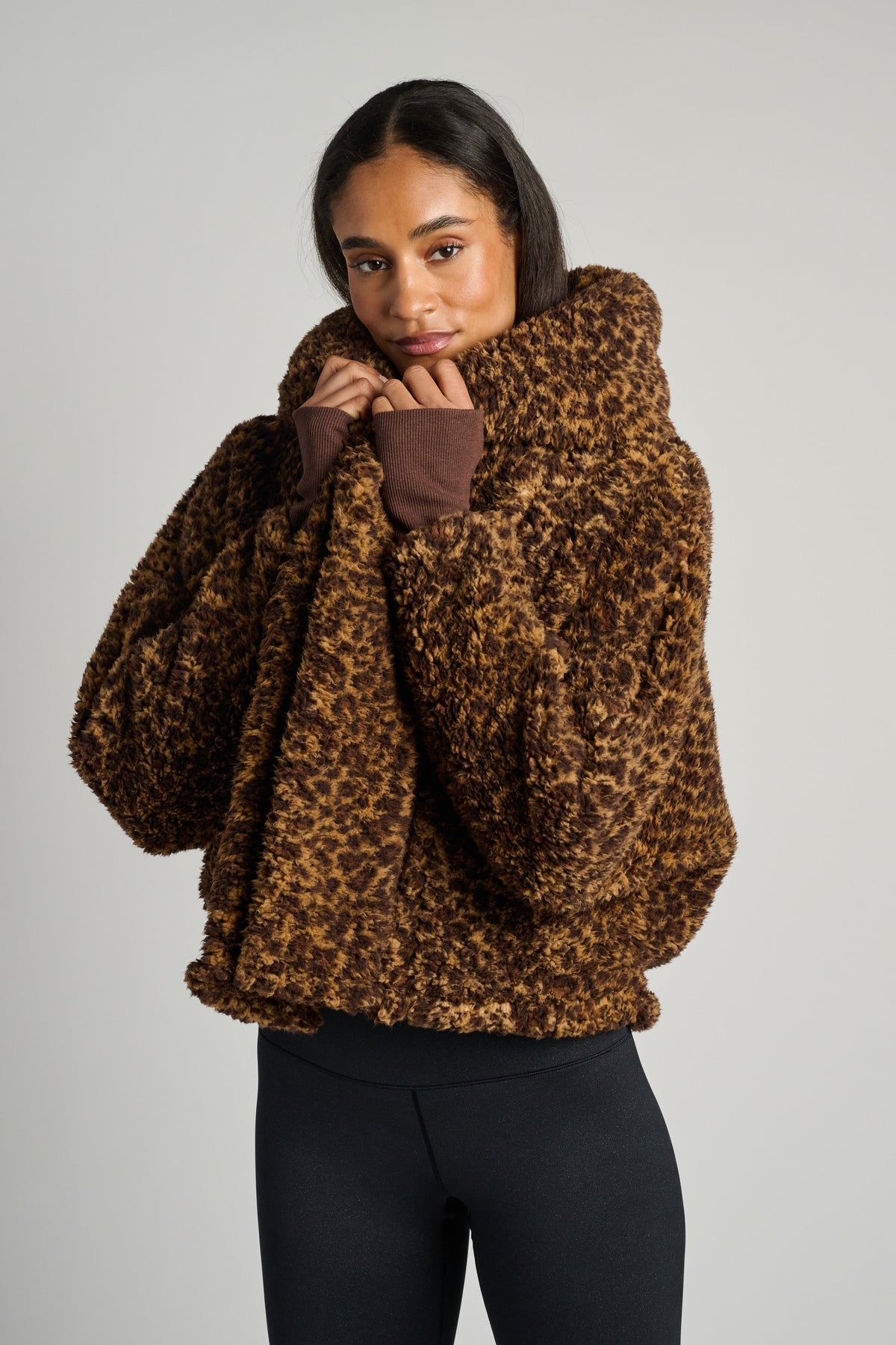 Cropped Leopard Lounger