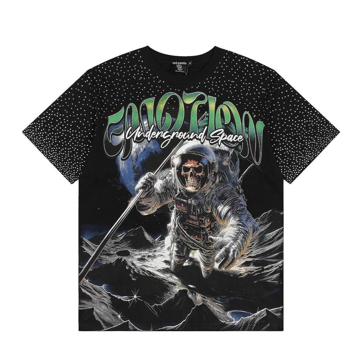 MIXED EMOTION Astronaut Skull Graphic T-Shirt