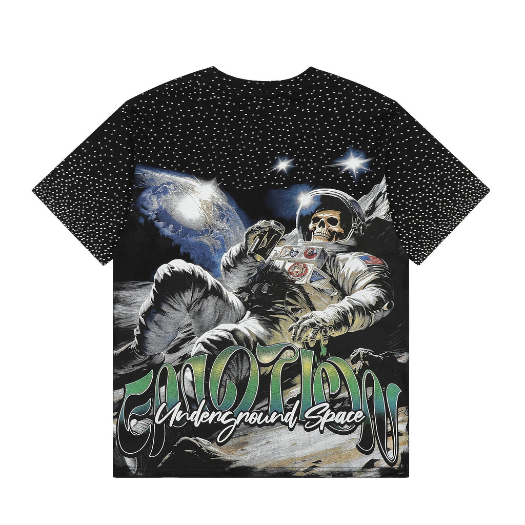 MIXED EMOTION Astronaut Skull Graphic T-Shirt