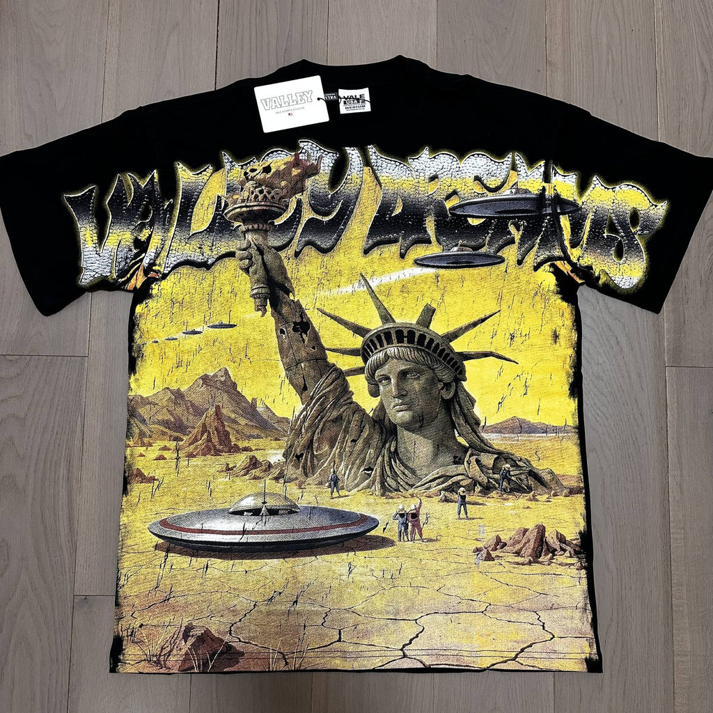 VALE USA Liberty UFO Graphic T-Shirt
