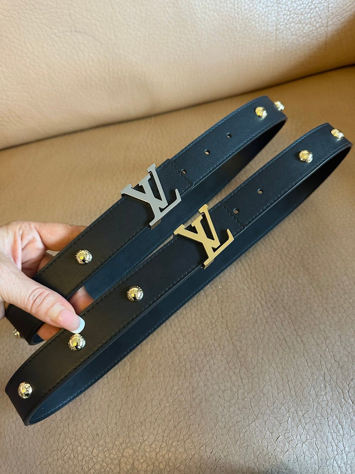LOUIS VUITTON LV Initiales Studs 30mm Reversible Belt Gold Buckle Black Leather