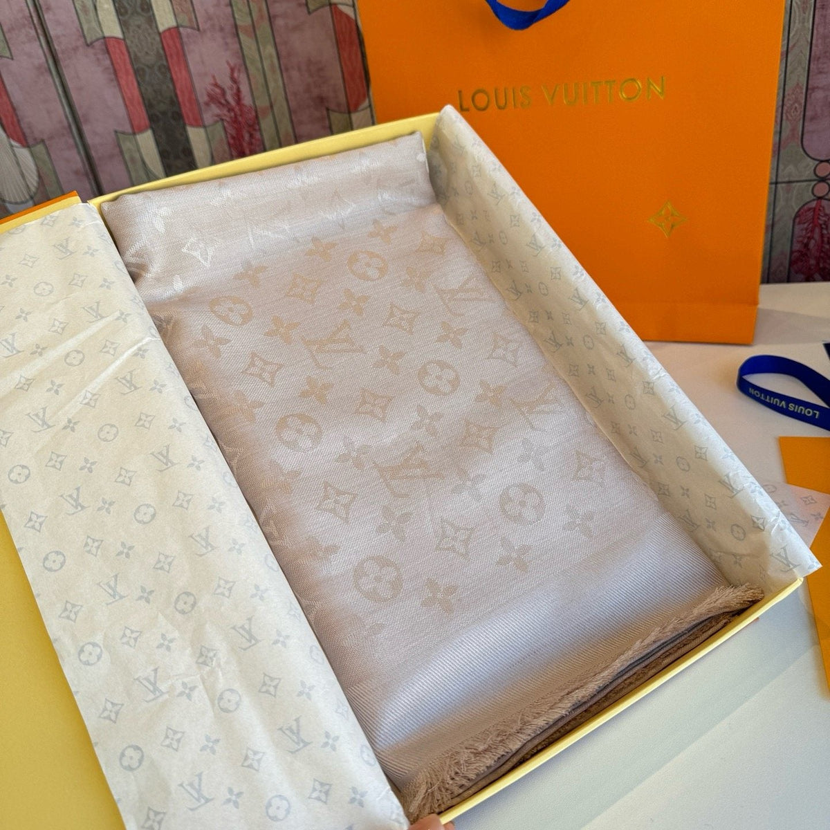 Louis Vuitton Patterned Woven Scarf