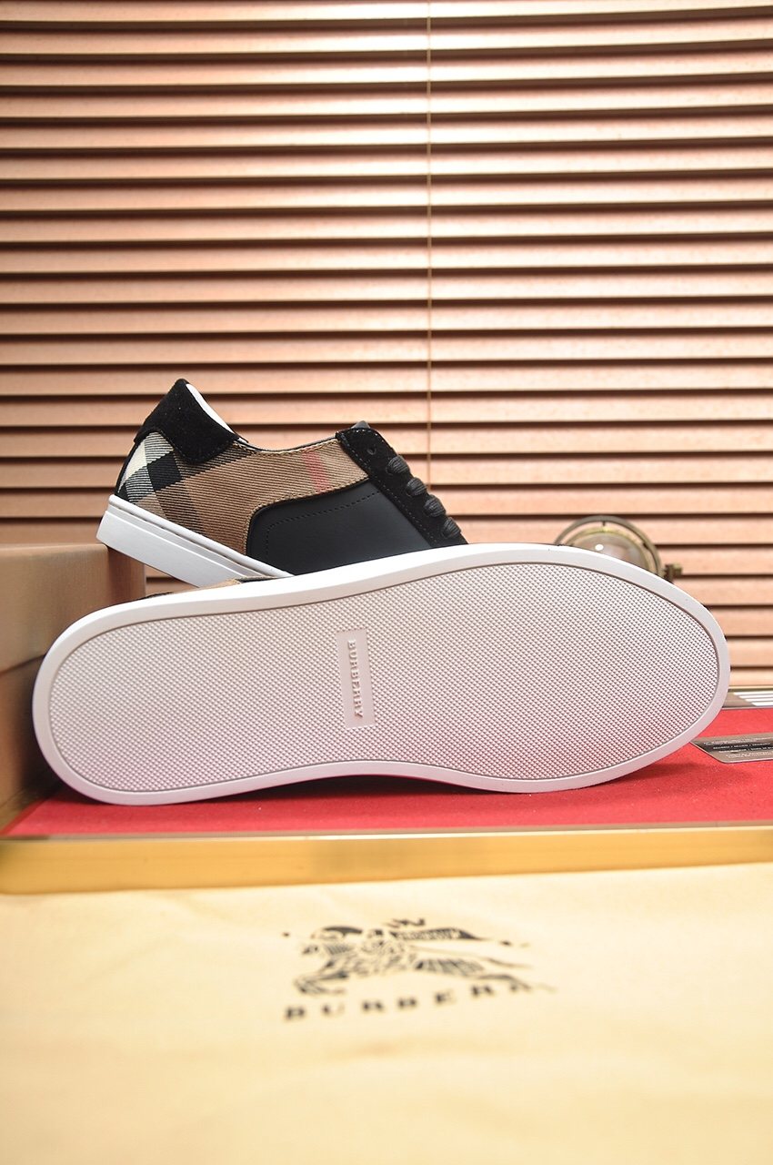 Burberry Check Heel Low-Top Sneakers - White Sole