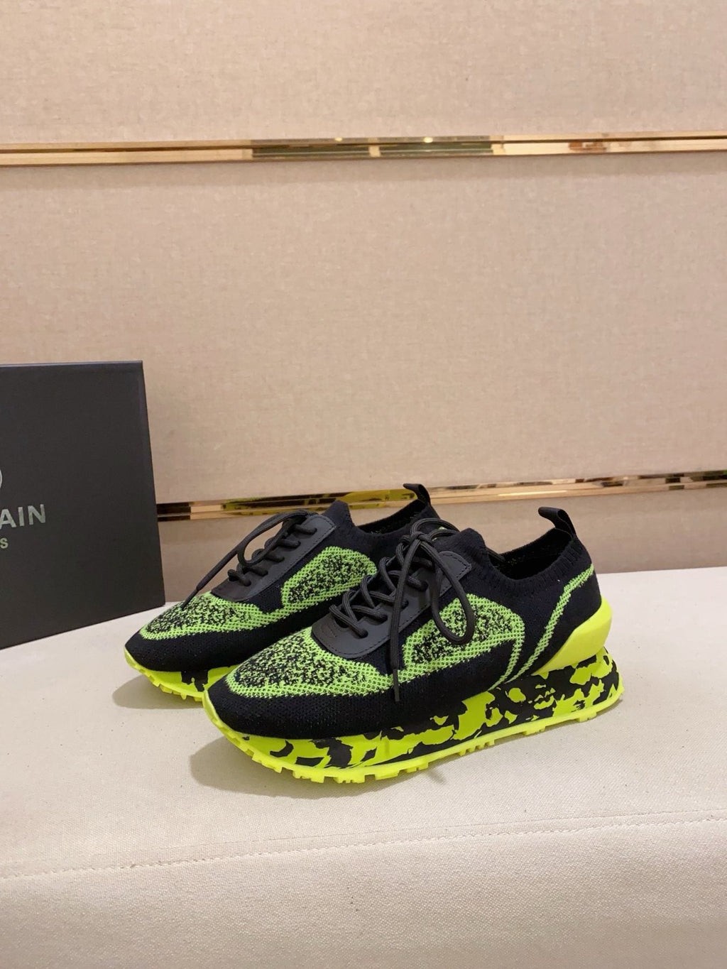 Balmain Neon Lime Knit Low-Top Sneakers - Black and Neon Lime Green