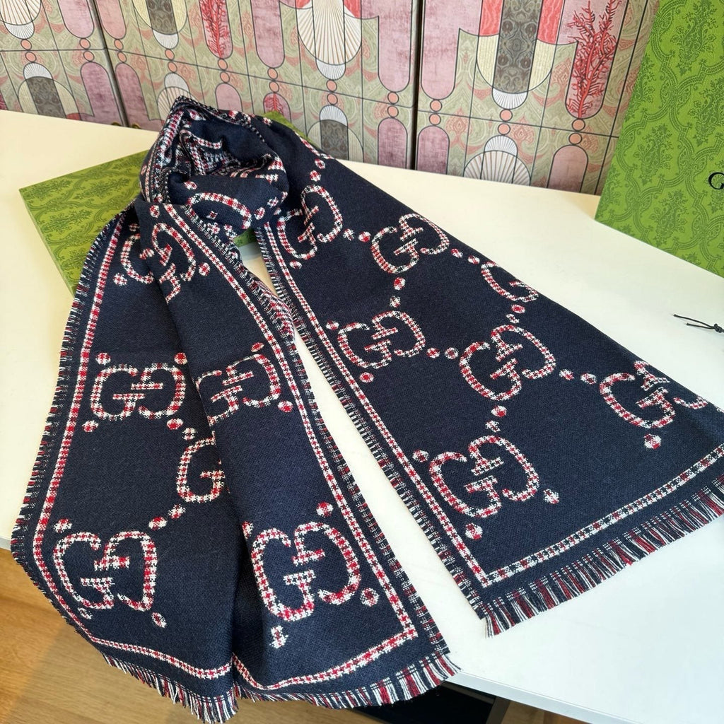 Gucci Fringed Motif Scarf