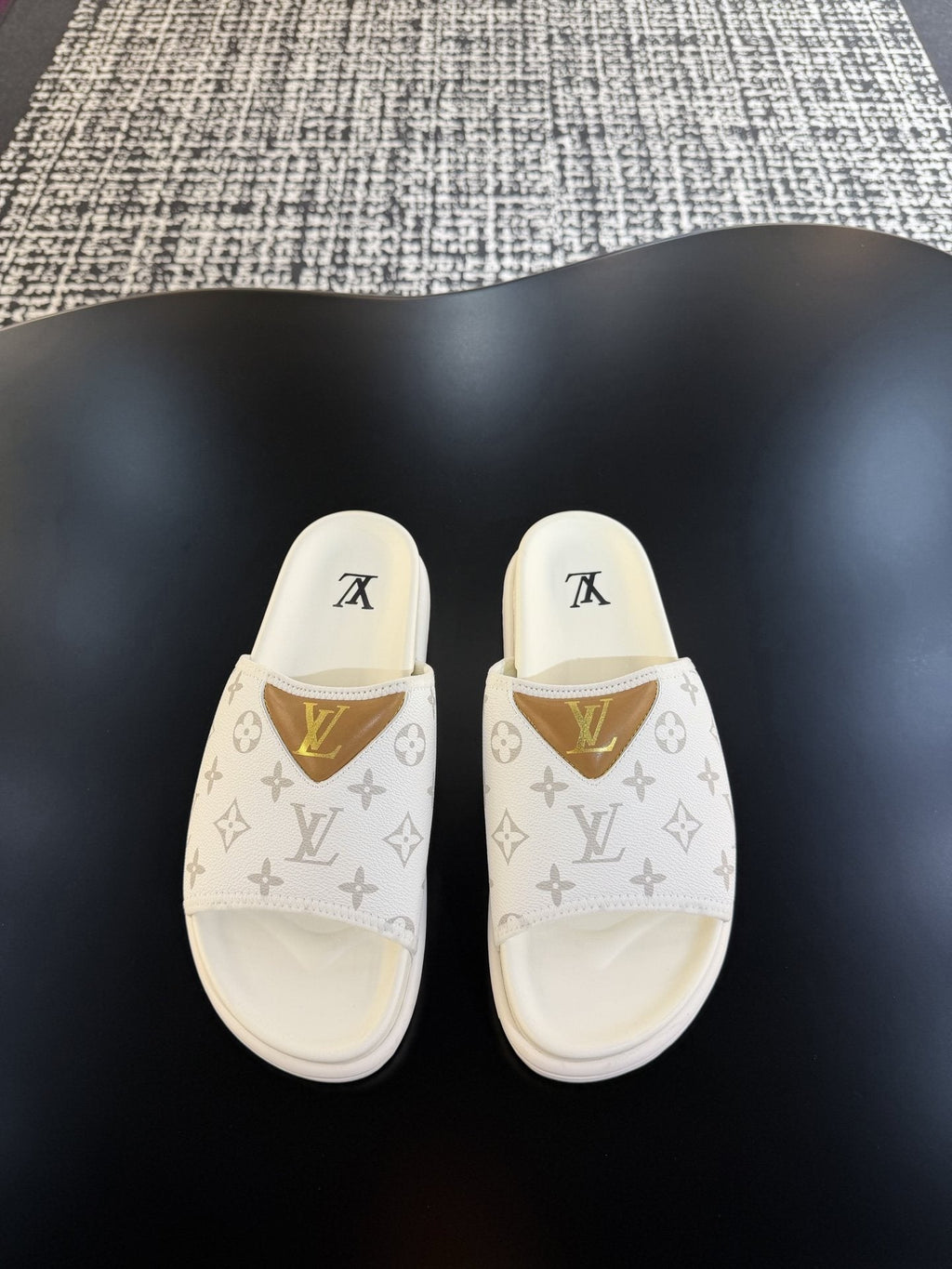 Louis Vuitton Monogram V Slide Sandals
