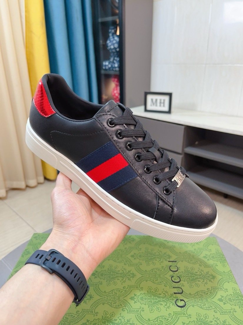 Gucci Men's Stripe Low-Top Sneakers - Rubber Cupsole