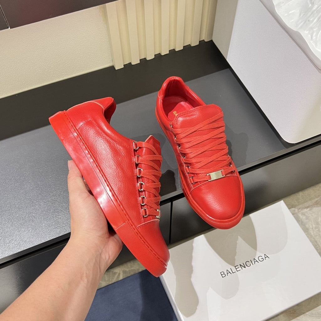 Balenciaga Metal-Bar Low-Top Sneakers